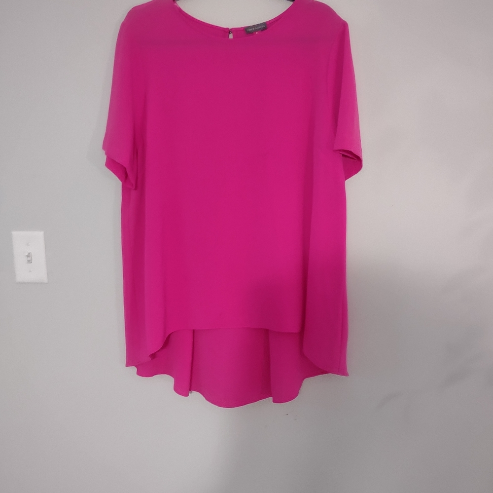 Vince Camuto top